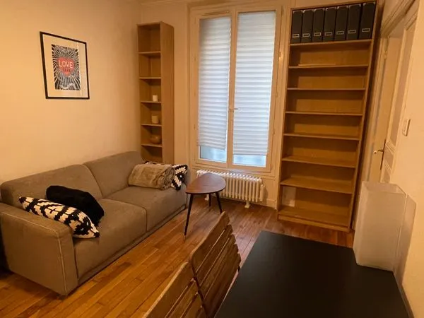 Paris 20e - Saint-Fargeau - 2 pièces meublé 33,67 m² - Disponible 8 novembre