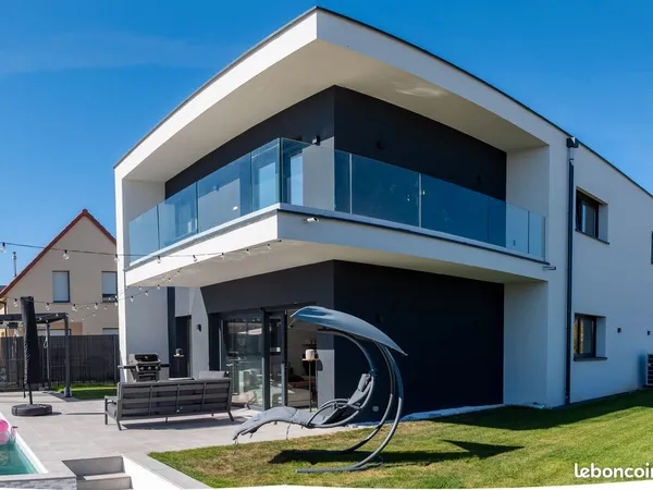 Villa neuve 2026 | 180 m² habitables | Terrain 617 m² | 5 chambres | 3 salles de bain | Suite parent