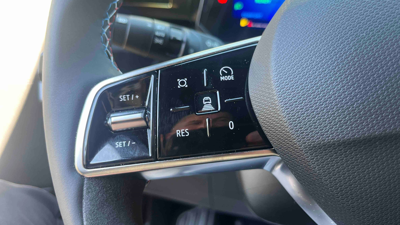 Renault Clio E-Tech full hybrid 160 ch — photo 18