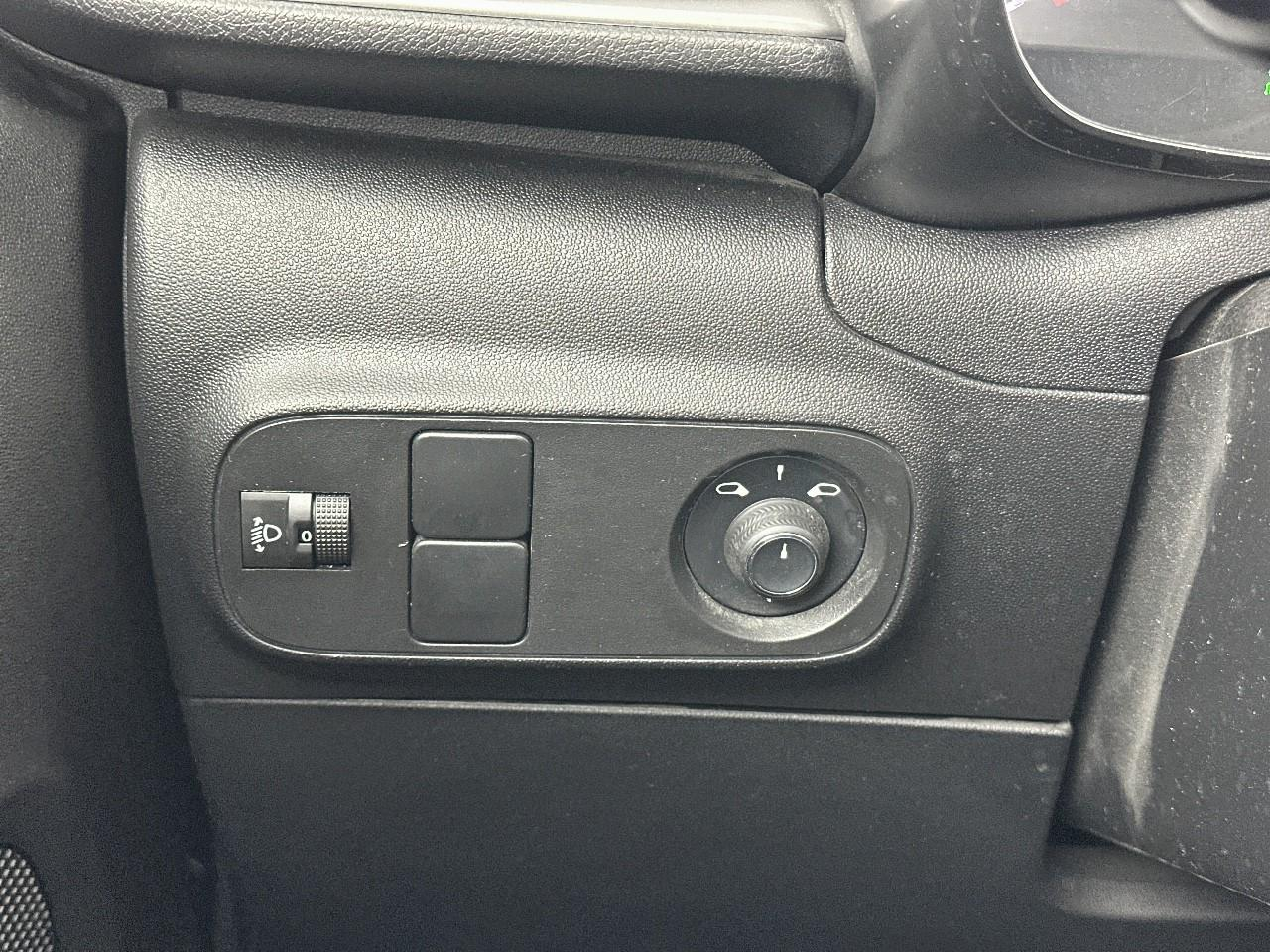 Citroën C3 puretech 110 s&s bvm6 shine — photo 16