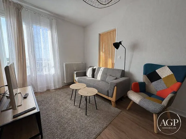 Appartement 1 pièce 79 m²