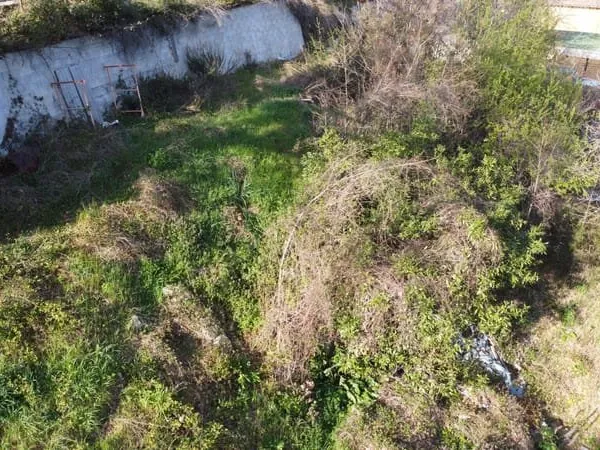 LE BAR SUR LOUP TERRAIN CONSTRUCTIBLE DEUX VILLAS INDIVIDUE
