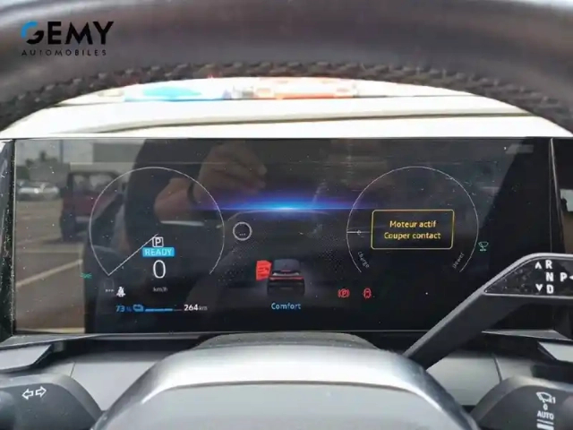 Renault Megane e-tech ev60 220 ch super charge — photo 15