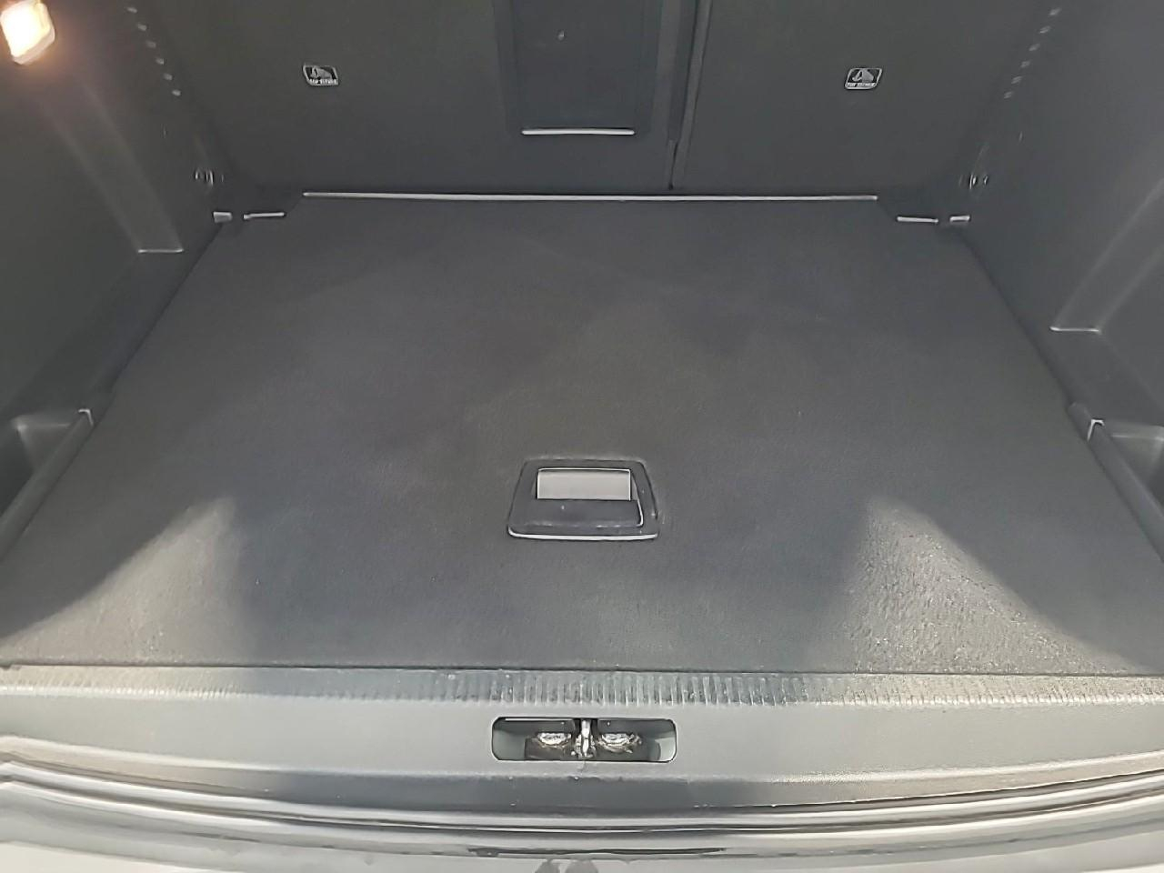 Peugeot 3008 puretech 130ch s&s eat8 gt — photo 14