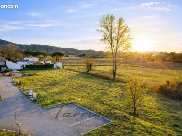 Terrain 723 m² Malataverne