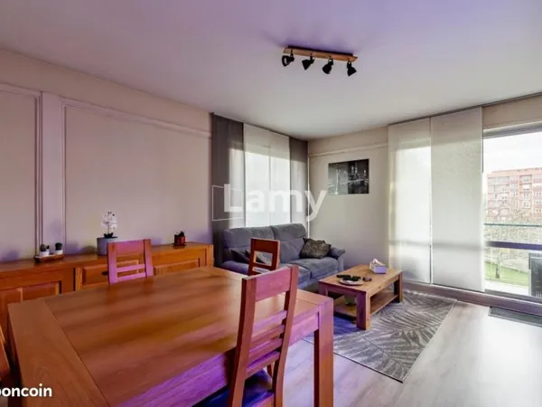 Appartement 4 pièces 77 m²