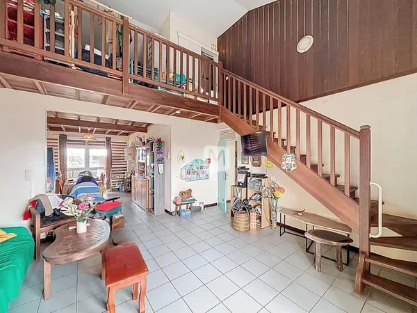 DPT GUYANE, à vendre CAYENNE appartement T3 Bis de 109 m² au 3ème étage