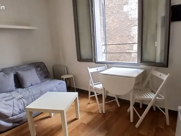 Studio 1 pièce 18 m²