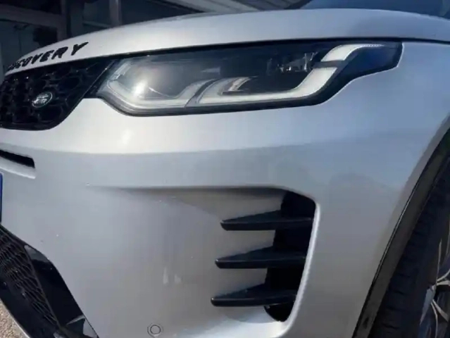Land Rover Discovery Sport 1.5 p300e 309ch dynamic se — photo 28