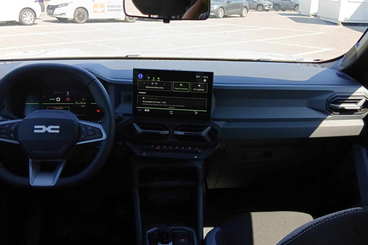 Dacia Duster — photo 17