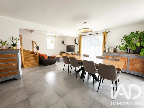 Maison 5 pièces 107 m²