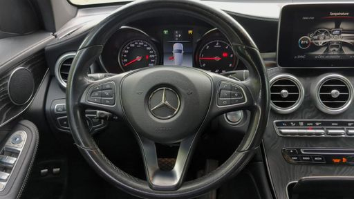 Mercedes GLC 250 d 204 4Matic 9G-Tronic - Fascination – 2018 – 115854 km – Diesel – Boîte Automatique — photo 27