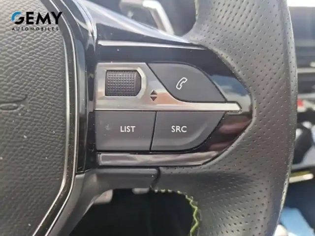 Peugeot 208 puretech 100 s&amp;s eat8 — photo 21