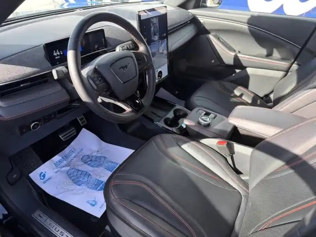 Ford Mustang mach-e 294 ch extended range 99kwh premium propulsion — photo 10