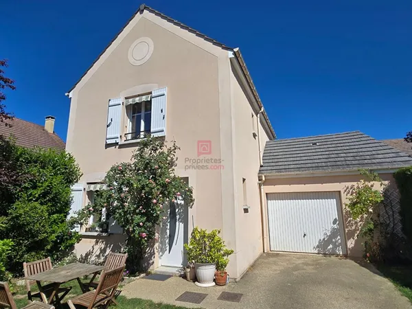Charmante maison 5 pièces sur terrain de 222 m²
