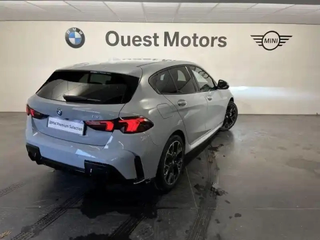 Bmw Serie 1 série 1 116a 122ch m sport design dkg7