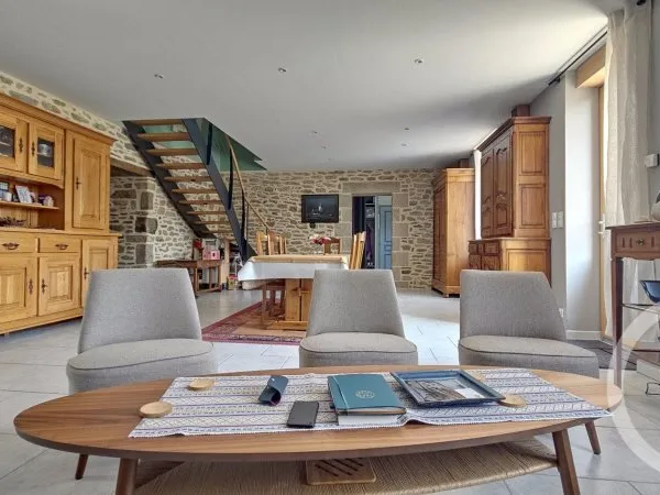 Maison 7 pièces 182 m²