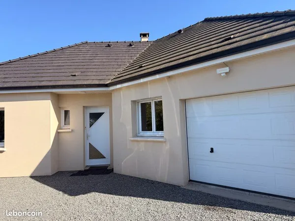 Maison 3 chambres avec piscine extérieure chauffée à Auppegard