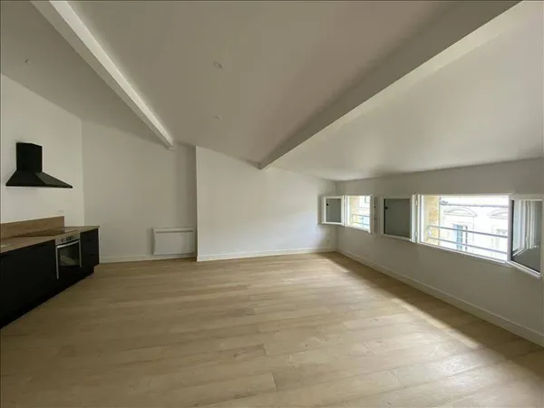 Appartement 2 pièces 61 m²