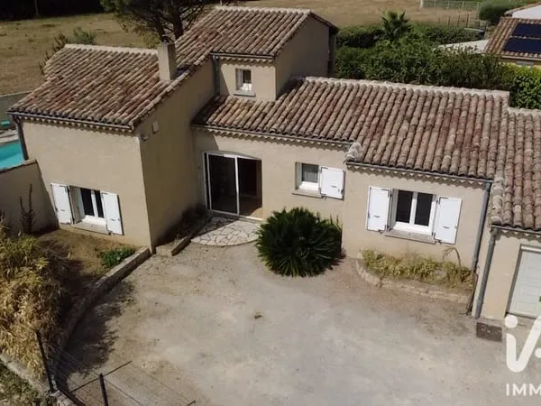 Vente Maison traditionnelle 7 pièces
