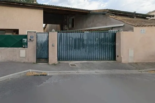 Parking 15 m²
