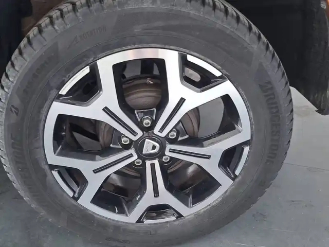 Dacia Duster blue dci 115 4x2 — photo 13