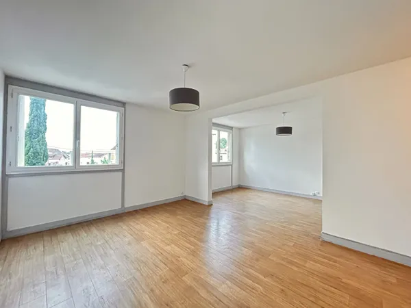 Appartement T3 en résidence sécurisée et balcon !