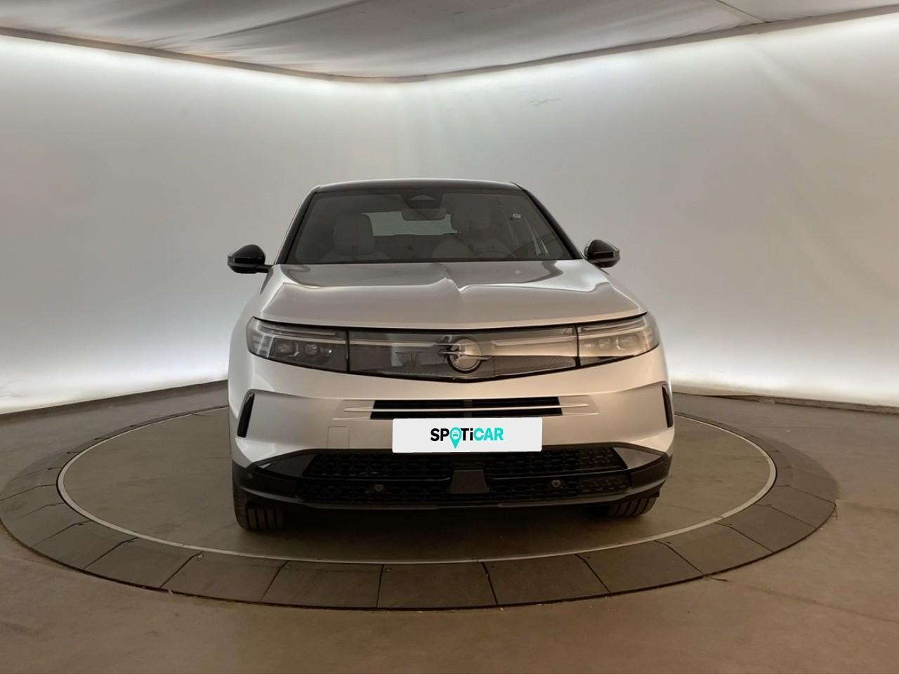 Opel Grandland 1.2 turbo hybrid 145 ch e-dct6 gs — photo 2