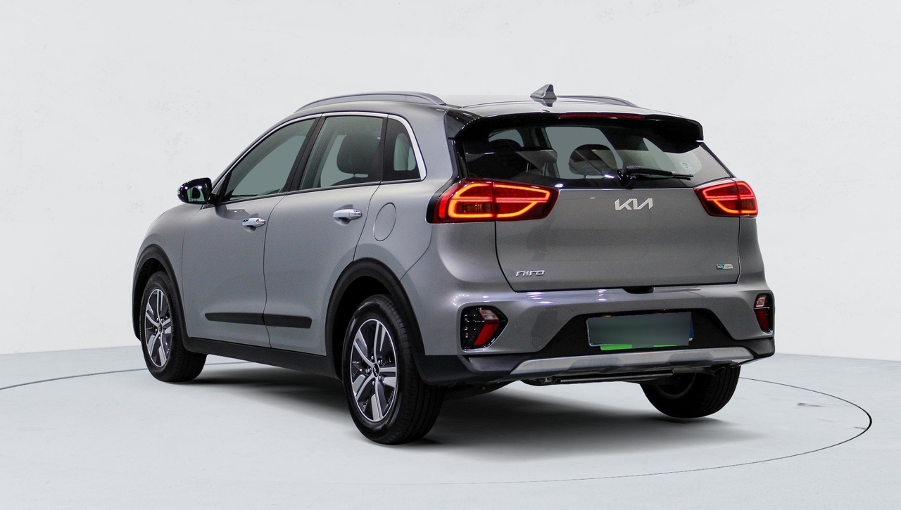 Kia Niro — photo 3