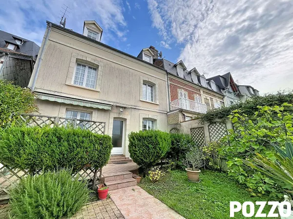 Maison 5 pièces 140 m²