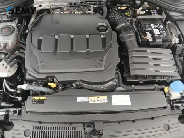 Volkswagen Golf 2.0 tdi scr 150 dsg7 — photo 12