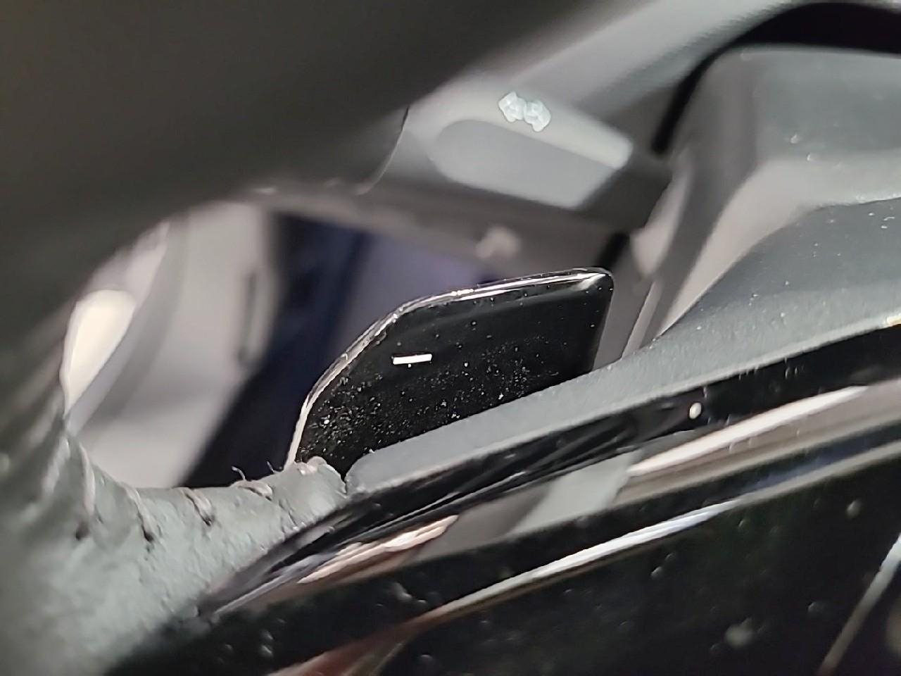 Peugeot 308 hybrid 145 e-dcs6 allure — photo 27