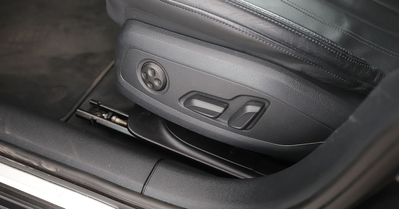 Audi A4 — photo 31