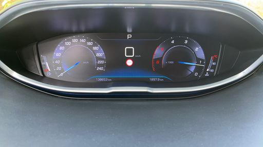 Peugeot 5008 1.5 BlueHDi 130 EAT8 - Active Business – 2019 – 138653 km – Diesel – Boîte Automatique — photo 17
