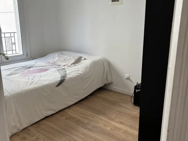 Loue appartement meublé - 18m²