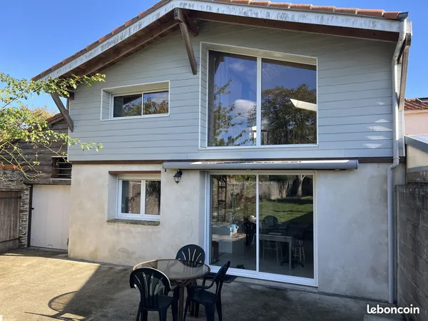Maison 6 pièces 138 m²