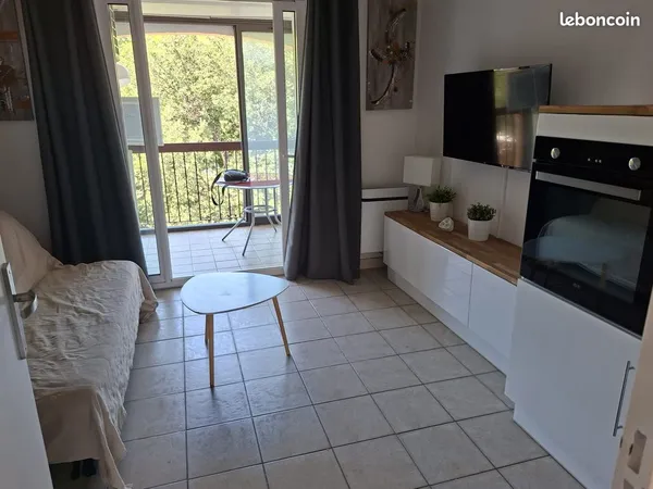 Studio cabine quartier la faviere