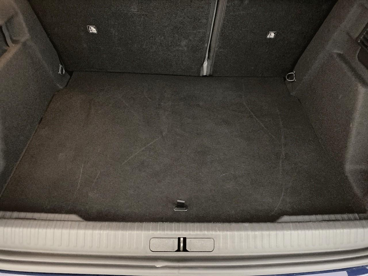 Citroën C4 hybride 136 e-dcs6 plus — photo 6