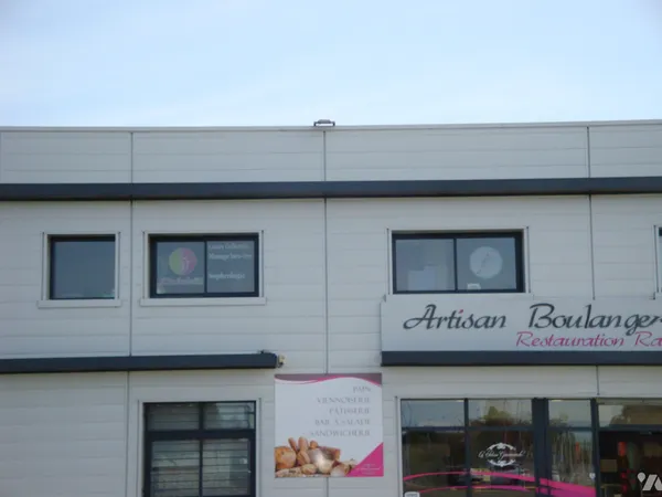 Local professionnel 100 m²