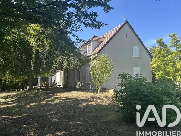 Maison 7 pièces 201 m²