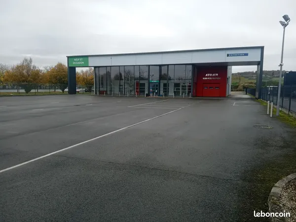 Local d'activité 350 m2