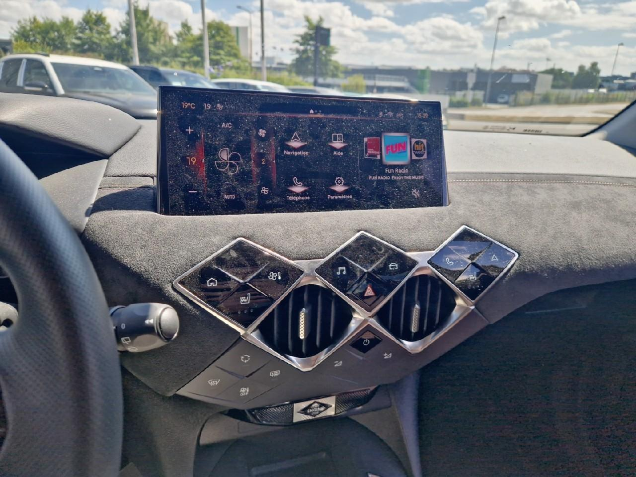Ds Ds 3 e-tense 156ch performance line + — photo 13