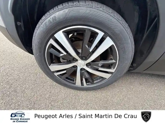 Peugeot 3008 puretech 130ch s&amp;s bvm6 — photo 12