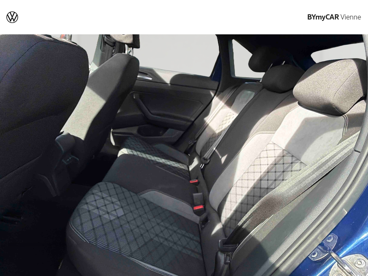 Volkswagen Taigo 1.0 TSI 110 DSG7 — photo 12
