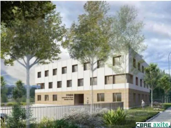 Local professionnel 393 m²