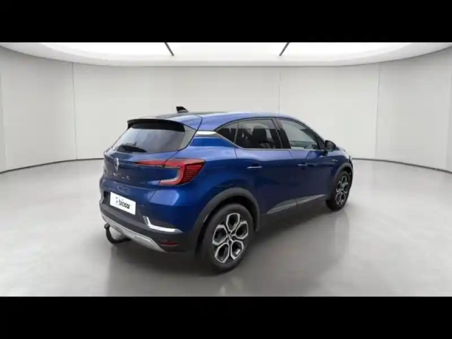 Renault Captur 1.0 tce 90ch techno + attelage — photo 5