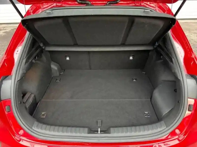 Kia Xceed 1.6 gdi 105ch + plug-in 60.5ch active dct6 — photo 9