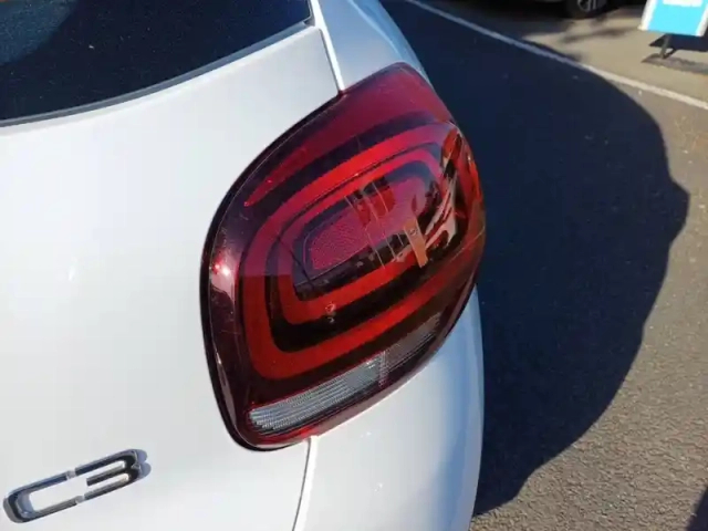 Citroën C3 puretech 110 s&amp;s bvm6 — photo 17