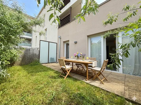 Appartement T3 - 2 Chambres - CHAPONOST