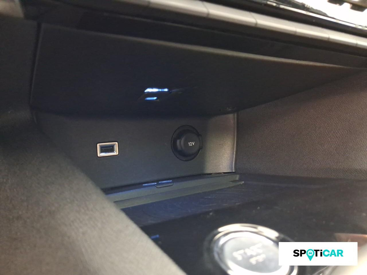 Peugeot 3008 1.6 puretech 180ch s&s gt line eat8 — photo 18